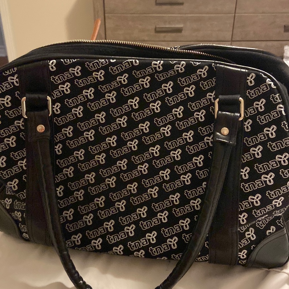 Tna bag